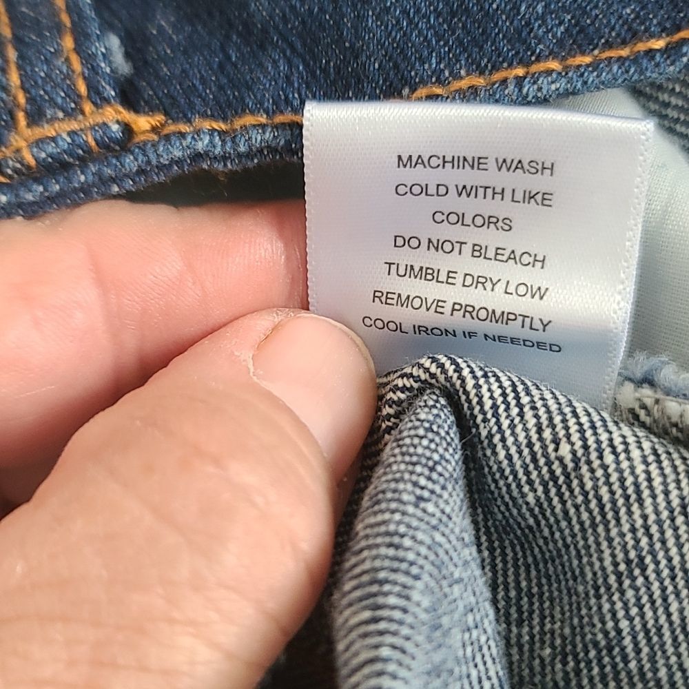 SHORTS. CHELSEA AND VIOLET  DENIM SHORTS - Picture 11 of 13